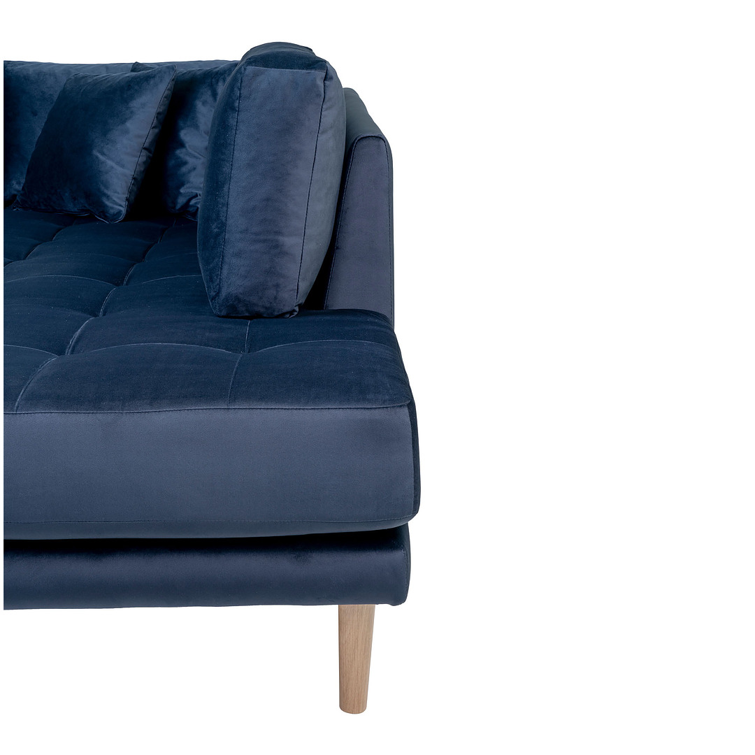 Kairinė U formos sofa Lido su atviru galu ir keturiomis pagalvėmis, velvetas (tamsiai mėlyna)